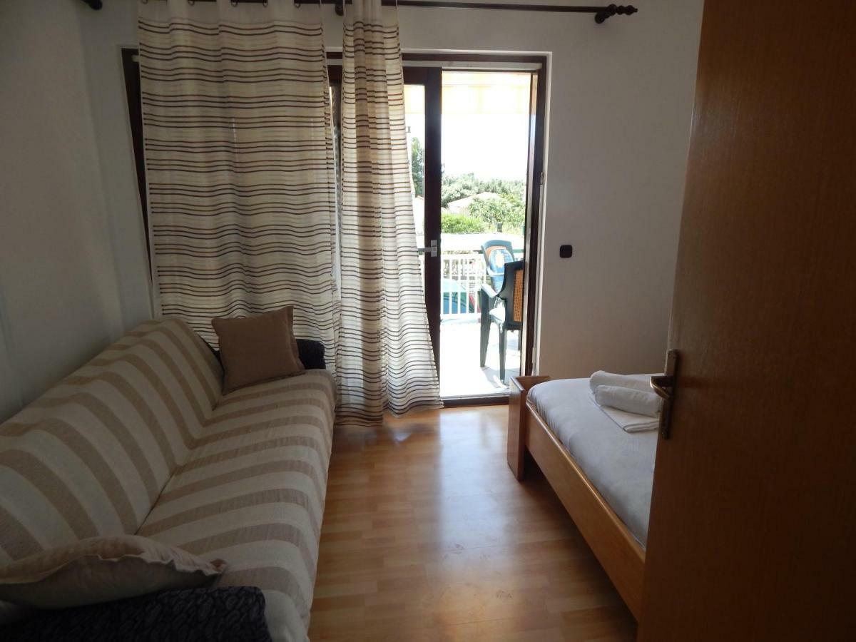 Apartman Duje Petrcane Exterior photo
